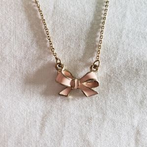 💜 2/$10 Pink bow necklace